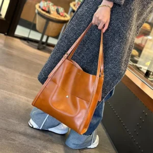 Tote Bag Women Large Capacity Commuter Cowhide Women Bags Hundred Cowhide Shoulder Bags Bucket Bags Soft