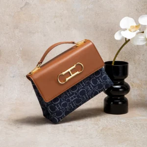 Women's Classic Retro Fashion Shoulder Bag Versatile Business Commuting Handbag 2025 Letter Design